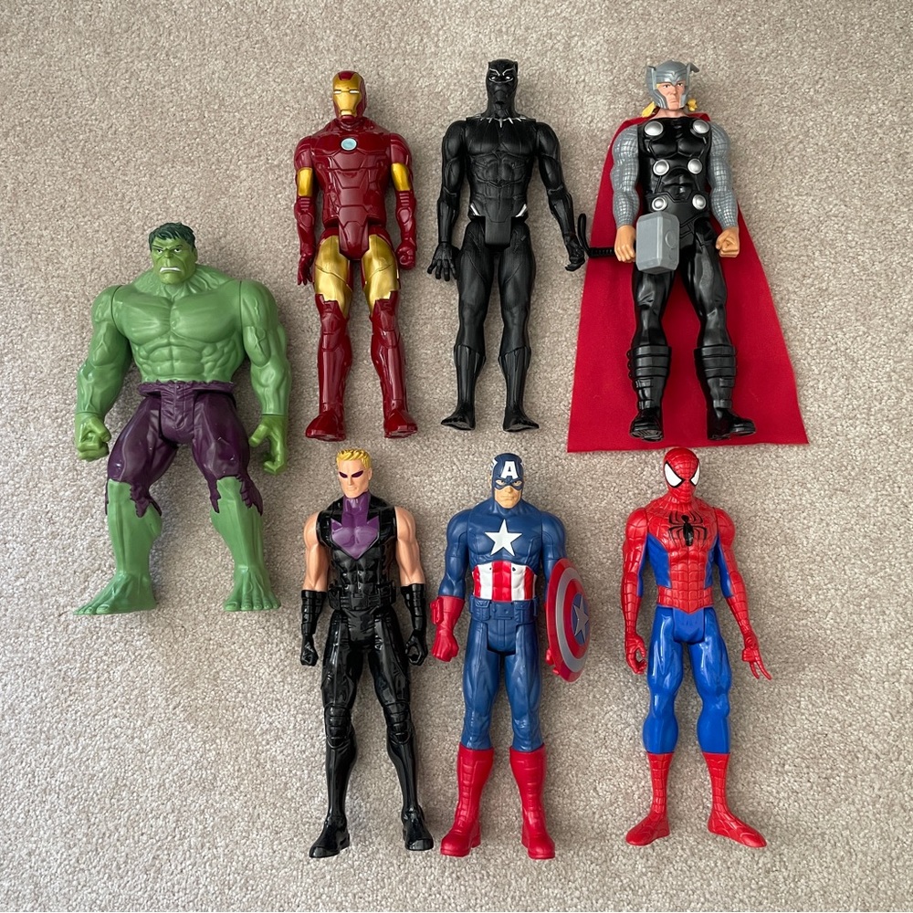 HASBRO Marvel Avengers Action Figures Lot 7 items 12 inch